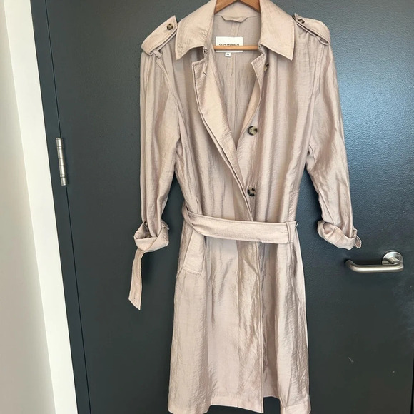 Club Monaco Lyocell trench XS great condition very pretty colour! Crinkle vibe - Picture 5 of 14
